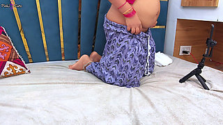 Hotwife Videocall Sex- Pati Ke Dost Se Chudvaya, Client Demand Pussy Fucking Show, Big Ass Wife Hardfuck in Hindi Audio