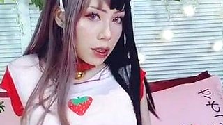 Cute Asian Chubby Teen Wild Dildo Masturbation