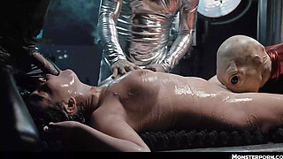 Aliens Gangbang Bukkake - Rissa May
