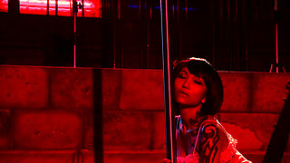 Stunning Asian babe gets anally fucked from her fucker on the table