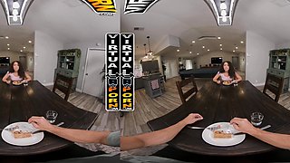 VIRTUAL PORN - Willow Ryder Woke Up Horny, Demands You Fuck