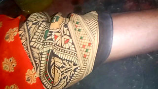 Sexy Saree Aunty Boobs