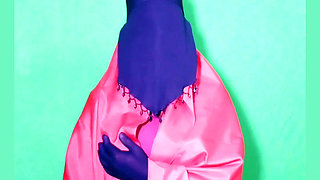 Indian Muslim Girl in Burkha Enjoys Romantic Sex Night