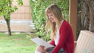 Lesbian sex story with yammy teen Ivy Wolfe