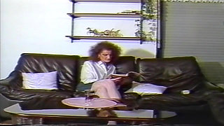 Vintage Mature Brunette Gets Fingered and Eaten to Orgasm on Couch