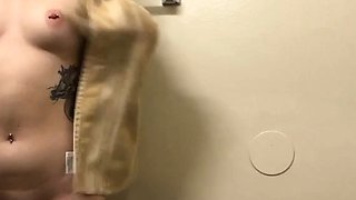 Amateur Webcam Big Boobs Blonde Teen Spit Games