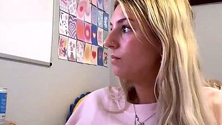 Blonde teen Sierras first erotic masturbation video