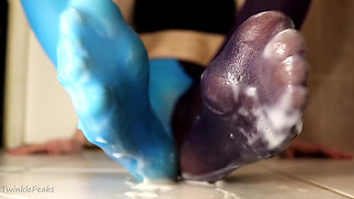 Cum-soaked Pantyhose