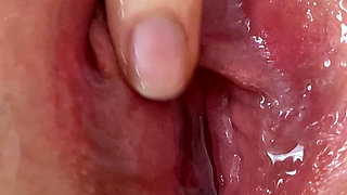 Extreme Close up Wet Pussy and Clit Orgasm