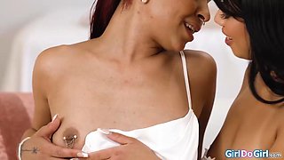 Brides to be lick pussy and rim ass ifo their weddingplanner