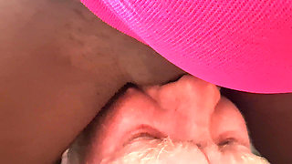 BLU Nastie demands a proper cunt licking