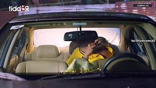 Indian MILF Explores Episode Car With Handjob Passion
