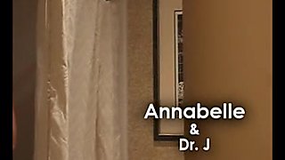 Delivery Boy Catches Mom Annabel In The Shower