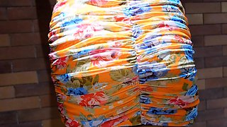 Big tits Thai MILF picked up in a TukTuk