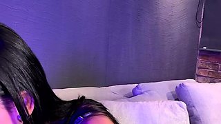 Confident athletic Hanna Miller blowjob video full