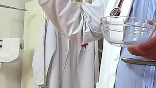 Mature gyno - fat mature woman tricked by her gynecologist and recorded on cam