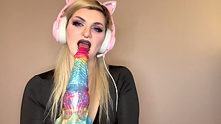 Gamer Girl Fucks Monster Dildo and Squirts