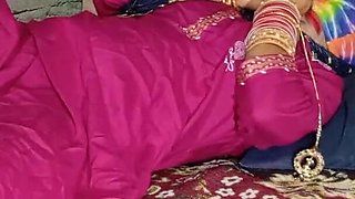 Indian Village Romantic Sex with Desi Girlfriend Full Hindi Video