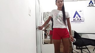 POV Fucking with My Stepsister in Our Parents' Room, I End up Cumming in Her Ass