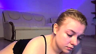 Jucielussies natural boobs bouncing and playing