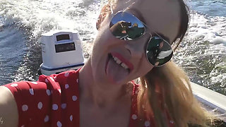 I Flash My Sexy Body on the Boat Ride with My Friends