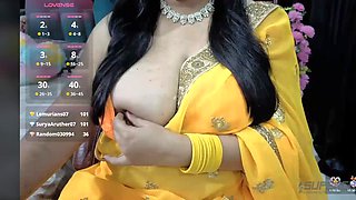 Queen Molly Mesmerizes with Milky Cleavage Passion Play