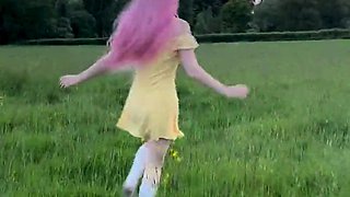 Sexy amateur teen masturbates outdoors