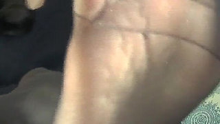 Sniffing Sweet-smelling Feet, Lady Victoria Valente