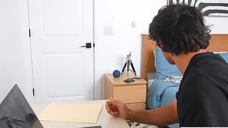 Smart house system works in HOT teen stepsister her favor