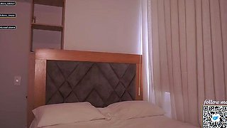 Romanian amateur webcam teen masturbate