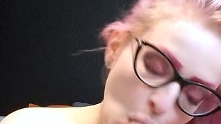 Close up MILF masturbation