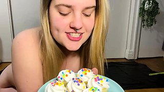 MarigoldRue Fetish Films - The Best Fart Package