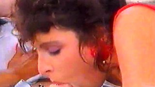 Brunette hookup amateur blowjob and dirtytalk sexdate