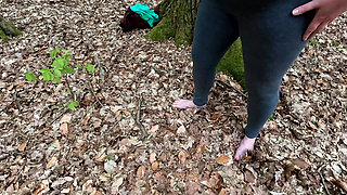 Barefoot and Topless Titslapping - 10,20,30,40, Beats
