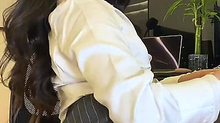 Beautiful Secretary Likes to Fuck Each Other in the Ass