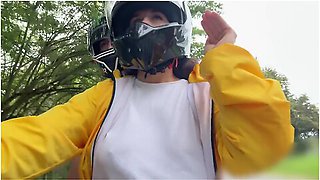 Picking Up Didi Customer Without Bra!