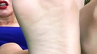 Pantyhose Foot Worship