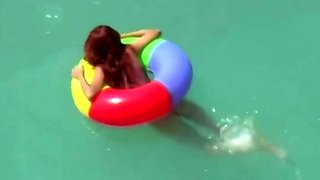 Amateur hottie fucked outdoor in public