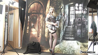 Izzy Delphine - 391 - Photoshoot Backstage