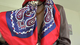 Afternoon Headscarf Try-on, Lady Victoria Valente