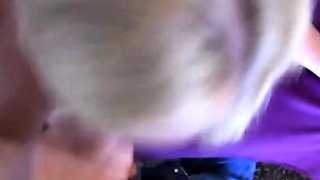 Deutsche Amateurin - Fisting und Blowjob