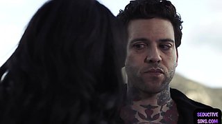 19yo nympho bitch gags on BWC in car in missionary fucki