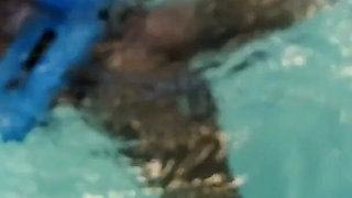 Flashing in the Second Hand Shop 01 & Learning to Swim, Lesson 02