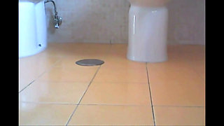 Love to Pee and Farts! See How I Lick My Gold Water