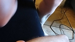 Amazing blowjob and then makes me cum