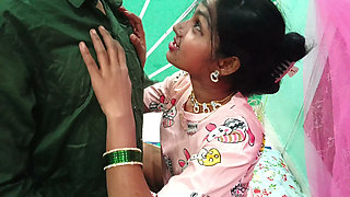 Collage Girl SUDIPTA ne Gao ke ladke ko bula ke raat bhar chudae ki Doggy style main