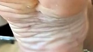Amateur Foot Fetish Girlfriend Sucks and gives a Footjob