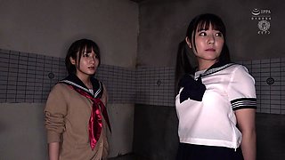 Japanese girl fingered and toyed