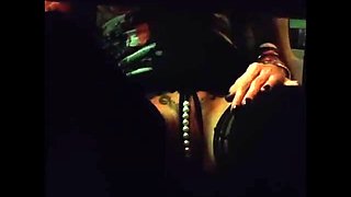 Amateur girl solo masturbation