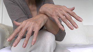 Lady Victoria Valente - Cashmere Outfit, Beautiful Hands, Short Fingernails, Close-ups, JOI, Nipple Play and CBT